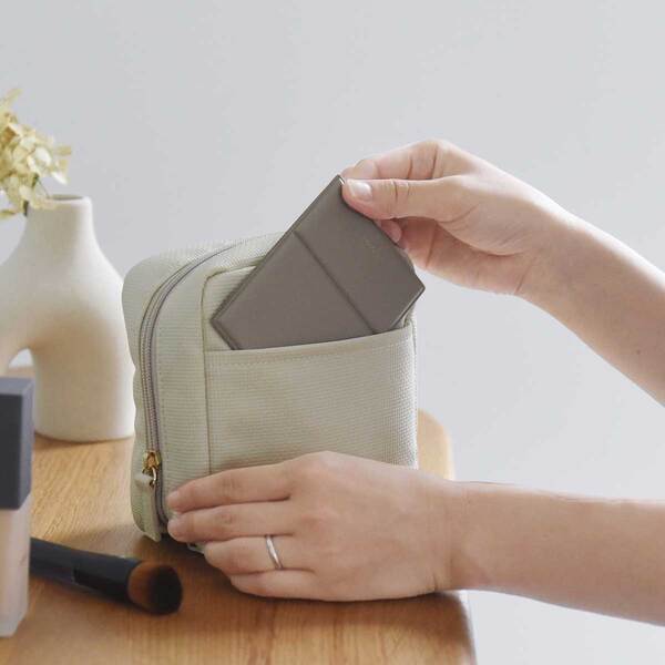 美容のプロも太鼓判！ ありのままの肌色を映す鏡「bon moment　ナピュアミラー」