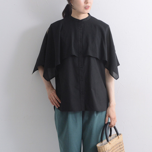 どのブラウスで出かけよう？秋口まで活躍するトップス3選をスタッフコーディネート[PR]