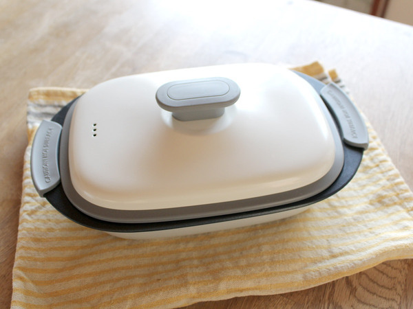  レンチンでふっくら香ばしく！ 焼き魚のハードルが下がる「COPAN レンジグリル」