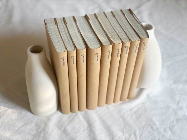 「オブジェにもなるフラワーベース」で、洗練されたインテリア空間をわが家に。[PR]