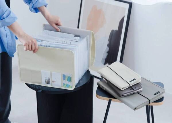 今年度も折り返し。溜まった書類を一気に片付けるなら、仕分け上手な書類収納ケースが便利です【インスタグラマーさんのもの選び】[PR]