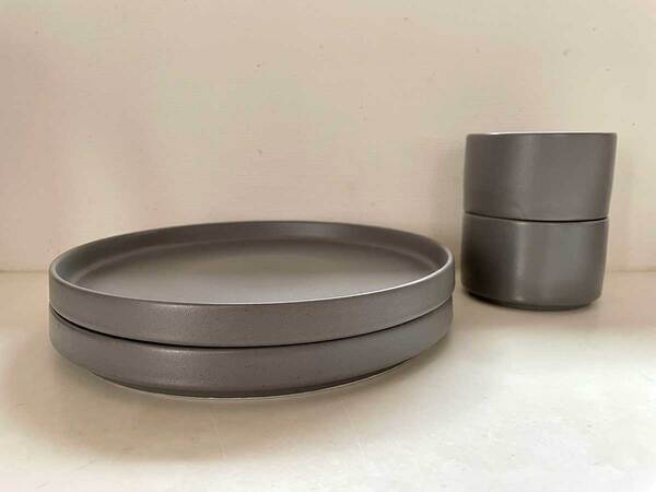 毎日の食卓がまるでカフェに。スタイリッシュな「bon momentの切立（きったて）プレート＆ボウル」[PR]