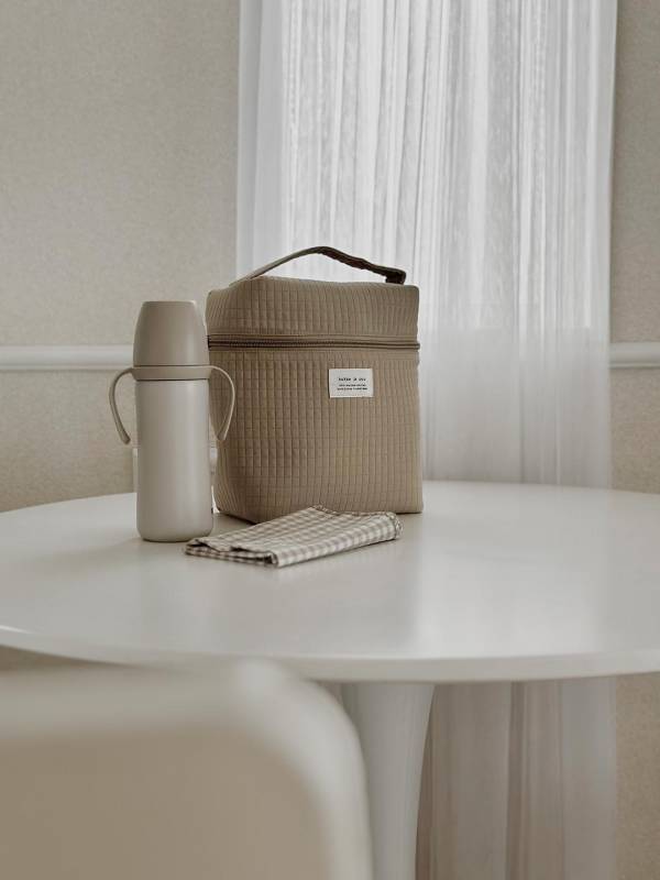 みんなの哺乳瓶ポーチの中身が知りたい！ 0歳〜4歳ママのインスタグラマーさんが、いつも持ち歩くお食事セットを教えてくれました[PR]