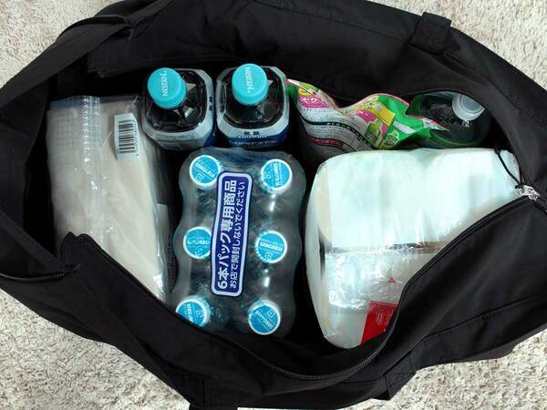 日用品のまとめ買いにも。大荷物もラクラク運べる。「bon momentのビッグサイズ・トート」[PR]