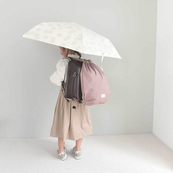 雨の日の通学を応援！「クッカヤプー　撥水ランドセルカバー＆ナップサック」登場[PR]