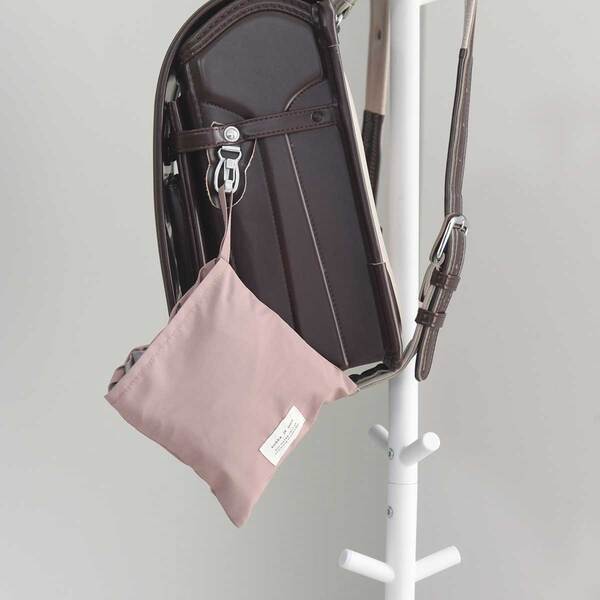 雨の日の通学を応援！「クッカヤプー　撥水ランドセルカバー＆ナップサック」登場[PR]