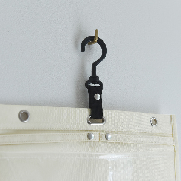 キッズ作品のお片付けコマッタを解決！ギャラリーのように飾って収納できる、作品収納ウォールポケット[PR]