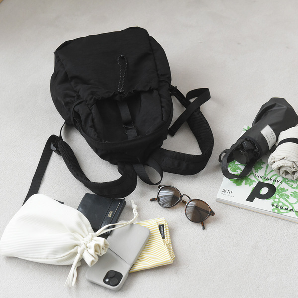 足取りまで軽くなる？！お出かけは、軽量＆機能性充実リュックで[PR]