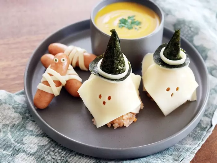 今年のハロウィンご飯はコレ！「おばけチーズのチキンライスプレート」