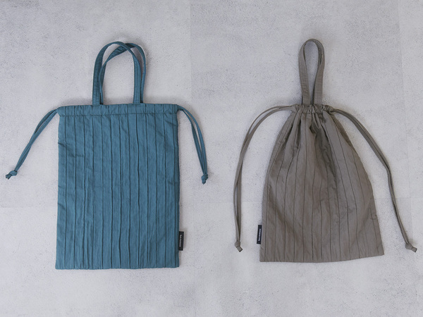 学校行事や冠婚葬祭、日常のあらゆるシーンで活躍する「シューズバッグ」をスタッフがレポート[PR]