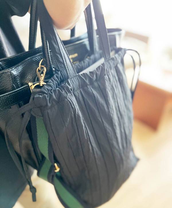 学校行事や冠婚葬祭、日常のあらゆるシーンで活躍する「シューズバッグ」をスタッフがレポート[PR]