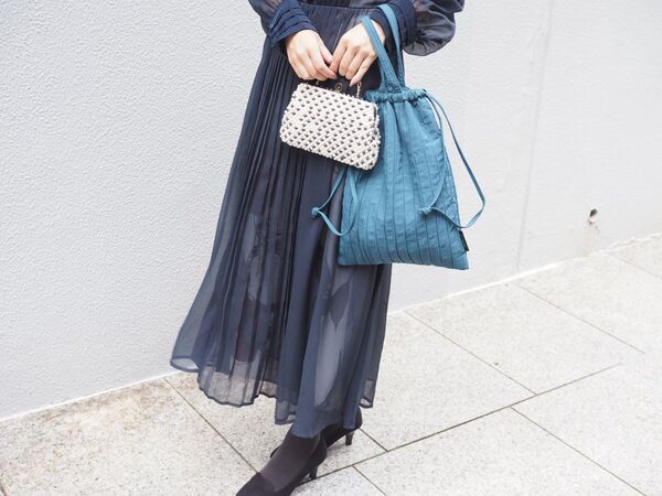 学校行事や冠婚葬祭、日常のあらゆるシーンで活躍する「シューズバッグ」をスタッフがレポート[PR]