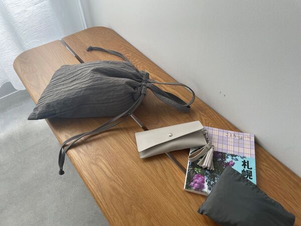 学校行事や冠婚葬祭、日常のあらゆるシーンで活躍する「シューズバッグ」をスタッフがレポート[PR]