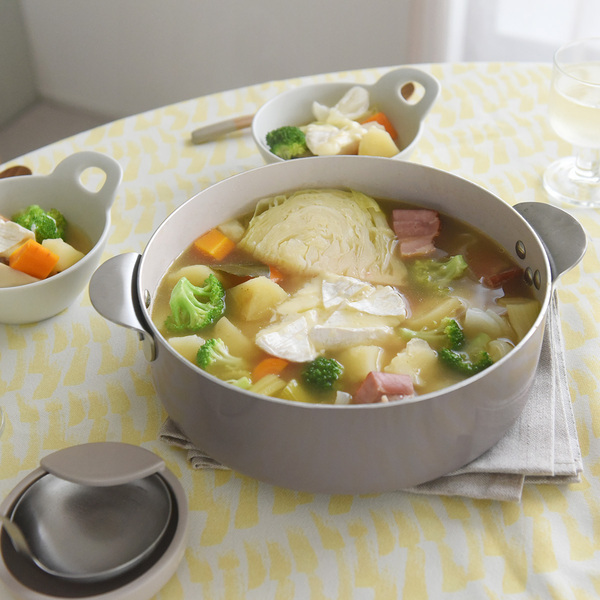 和食にも洋食にも合う！ 鍋ものツール＆北欧テイストの卓上鍋５選