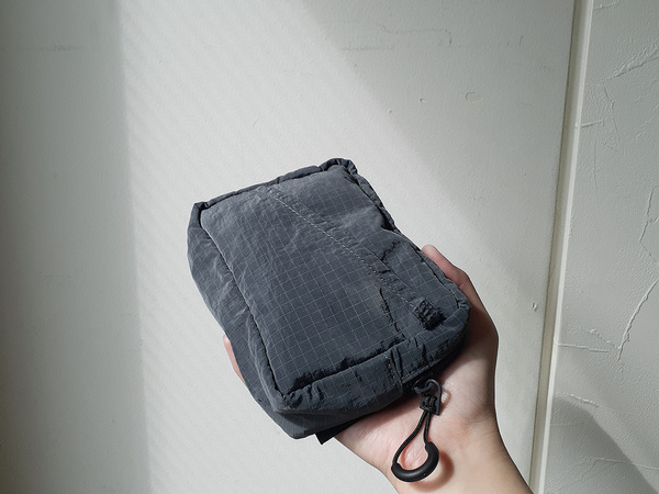 ファン多数！『タフかるポーチ』が選ばれる理由とは？愛用スタッフ3名のリアルレポート[PR]