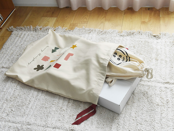 クリスマスのラッピングをとびきり可愛くラクチンにする『サンタさん袋』今年は3タイプで登場！[PR]