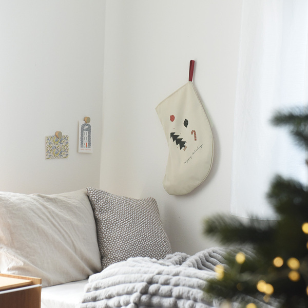 クリスマスのラッピングをとびきり可愛くラクチンにする『サンタさん袋』今年は3タイプで登場！[PR]