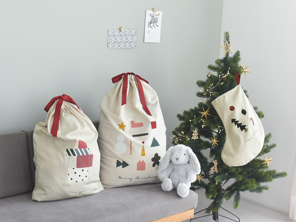 クリスマスのラッピングをとびきり可愛くラクチンにする『サンタさん袋』今年は3タイプで登場！[PR]