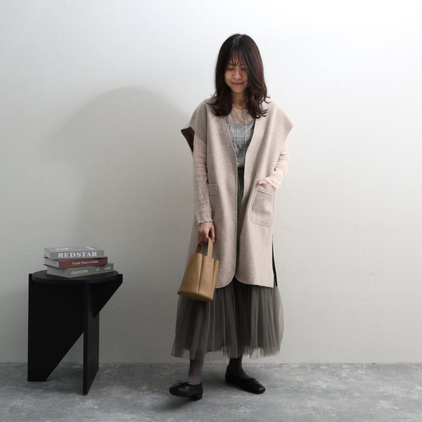 秋服のマンネリ脱却！「ジレ初心者」スタッフ3名が着回しに挑戦しました[PR]