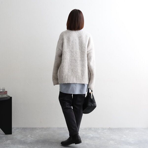 スッキリ派？ゆったり派？『コーデュロイパンツ』ではじめる秋冬満載コーデをご紹介！[PR]