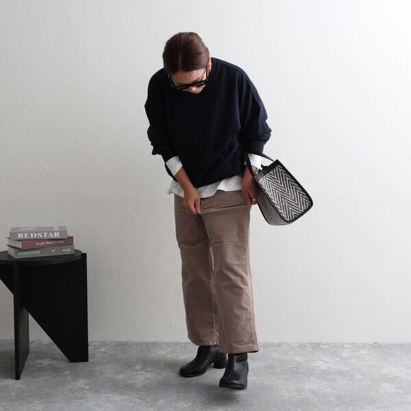 スッキリ派？ゆったり派？『コーデュロイパンツ』ではじめる秋冬満載コーデをご紹介！[PR]