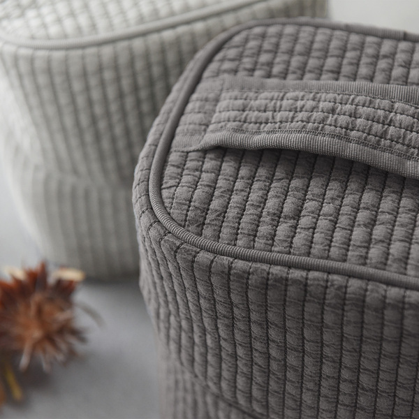 メイク道具も化粧水もひとまとめ。あの整頓上手なバニティに「ヌビ風モデル」誕生！[PR]