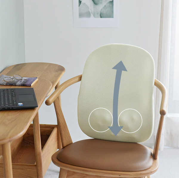 どこでも本格マッサージが叶う！ 薄さ8㎝の極薄マッサージ器