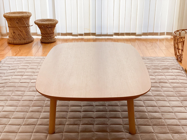 今年の冬のこたつラグは「うっとりなめらかパフ キルトラグ」で贅沢なこたつ暮らしを。[PR]