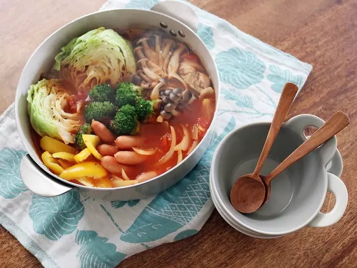 美味しくてヘルシー!野菜がたっぷり食べられる「あったか鍋レシピ2種」