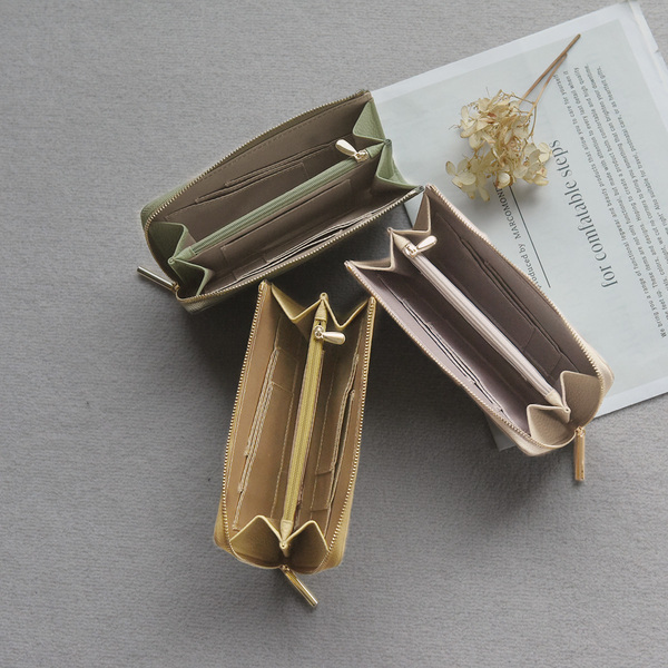 お財布の買い替え時は今！スマートな大人のスマートな長財布見つけた[PR]