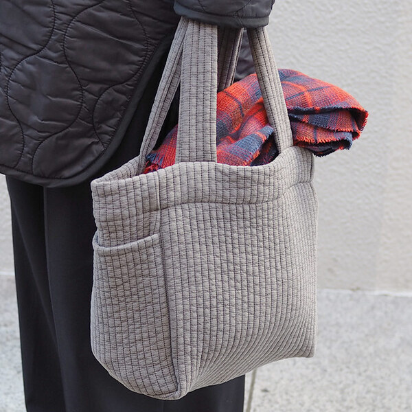 「ちょっとお出掛け」をアップデート！ヴィンテージ感のあるヌビ風バッグ【スタッフ愛用レポ】[PR]