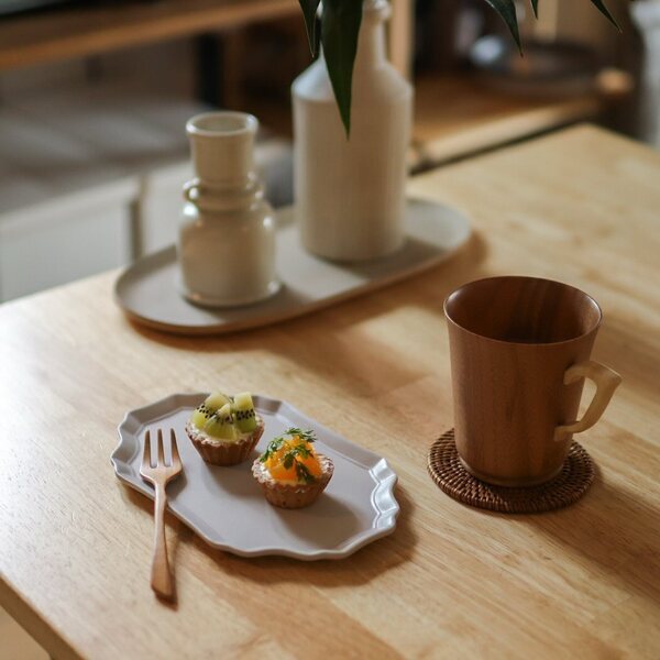 暮らしの中に「飽きない景色」をつくるコツ。“ちょっとアンティーク”を取り入れよう【インスタグラマーさんのもの選び】[PR]