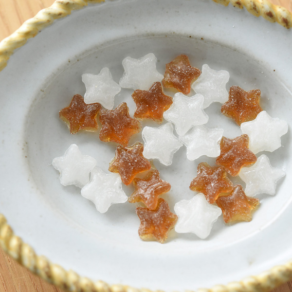 ネコ好きさんとゆる～く、新着「ネコアイテム」4つを愛でる回。小さなお菓子と雑貨たち