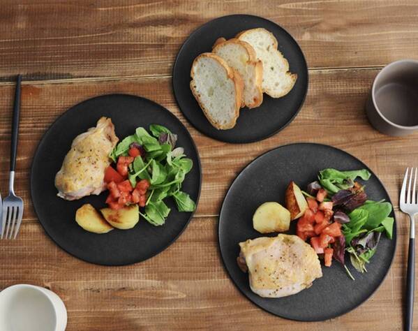 インスタグラマーさんの間でも、まだまだ“愛用者の輪”拡大中！まな板になるお皿「チョップレート」[PR]