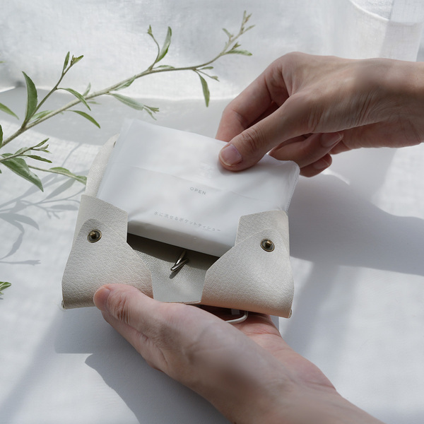 花粉症のティッシュが足りない！ピンチを救う、いまどきポケットティッシュの持ち歩き方3つ[PR]