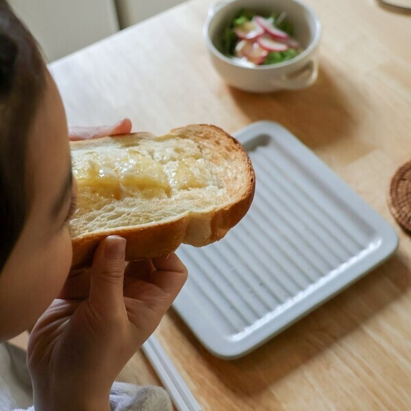 ずーっとサクサク！絶品トースト皿ではじめる「モチベ朝食」のススメ【インスタグラマーさんのもの選び】[PR]