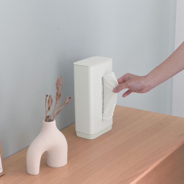 ノールックでストレスフリー！花粉症、小掃除、子育てに「片手で使えるティッシュケース」[PR]