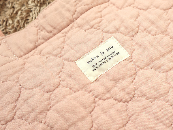 子どもたちのがんばる気持ちにそっと寄り添う。優しい風合いの「kukka ja puuイブル レッスンバッグ」[PR]