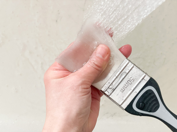 細かい場所ならこれにおまかせ！Spoilの「スキマに届くお掃除ブラシ」[PR]