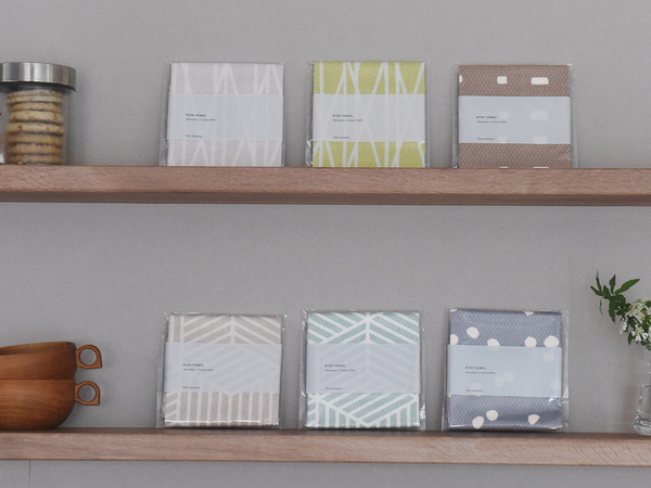 お世話になった方へのお配りギフトに。新しくなった「プチギフト特集」から、雑貨もスイーツも1100円以下で選べる5選[PR]