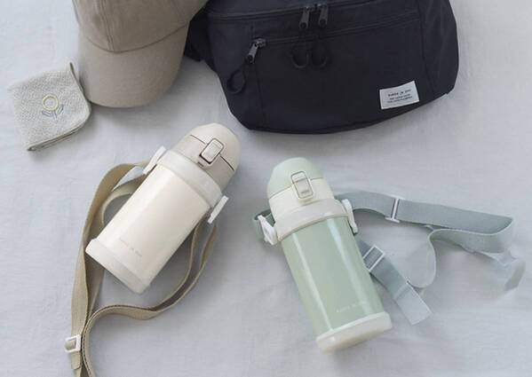 飲み方いろいろ「コップ・直飲み・ストロー式」5人のママインスタグラマーさんに聞いた、今年の『推し水筒』はコレ！[PR]