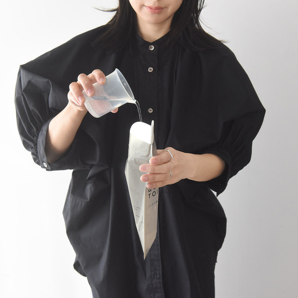 バッグに入るスリムな「携帯トイレ」新登場！ トイレの待ち時間をゼロへ