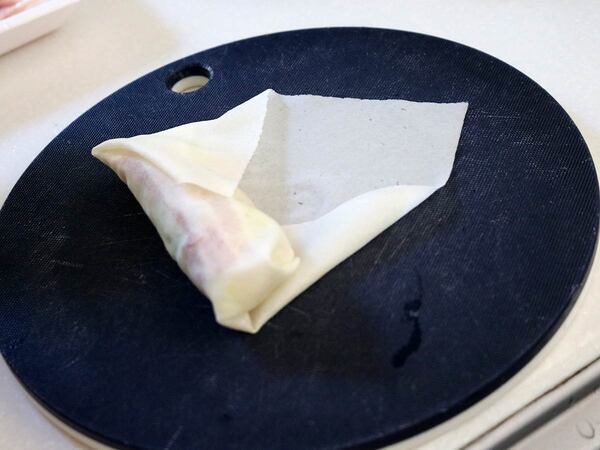 春巻きアレンジレシピ！「スティックお好み焼き＆マルゲリータピザ風」