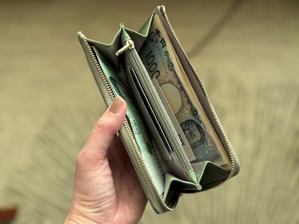 「春のお財布、どれにする？」スタッフがリアルに選んだお財布3選をレポート[PR]