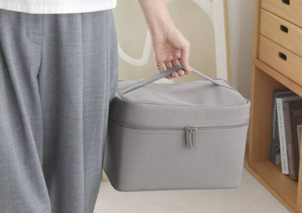 アイロン用だけじゃない！ありそうで意外と少ない『持ち運べる＆大容量な収納』が、インスタグラマーさん邸でもいろいろ活躍中〜[PR]