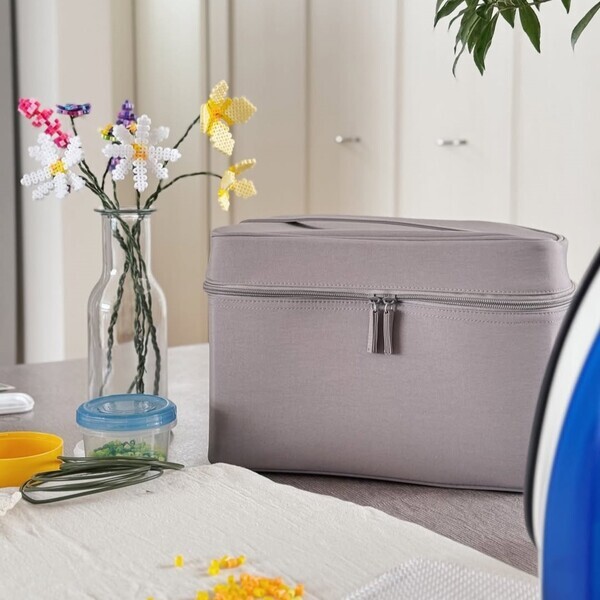 アイロン用だけじゃない！ありそうで意外と少ない『持ち運べる＆大容量な収納』が、インスタグラマーさん邸でもいろいろ活躍中〜[PR]