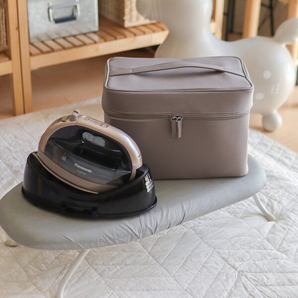 アイロン用だけじゃない！ありそうで意外と少ない『持ち運べる＆大容量な収納』が、インスタグラマーさん邸でもいろいろ活躍中〜[PR]