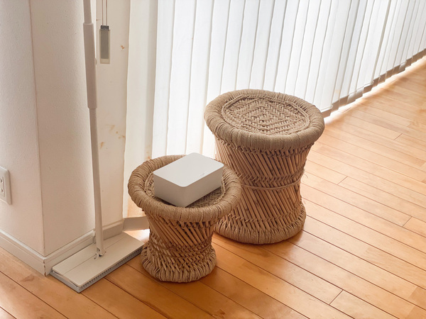 腰をかがめずワンアクション！ 床拭き掃除がラクになるマーナの「タッチレスワイパー」