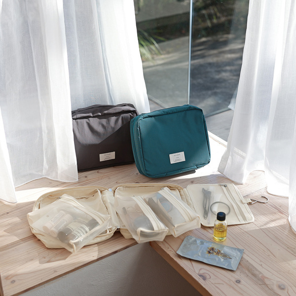 旅行の荷物ストレスは優れものアイテムでスッキリ解消！[PR]