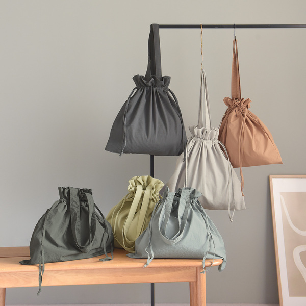 旅行の荷物ストレスは優れものアイテムでスッキリ解消！[PR]